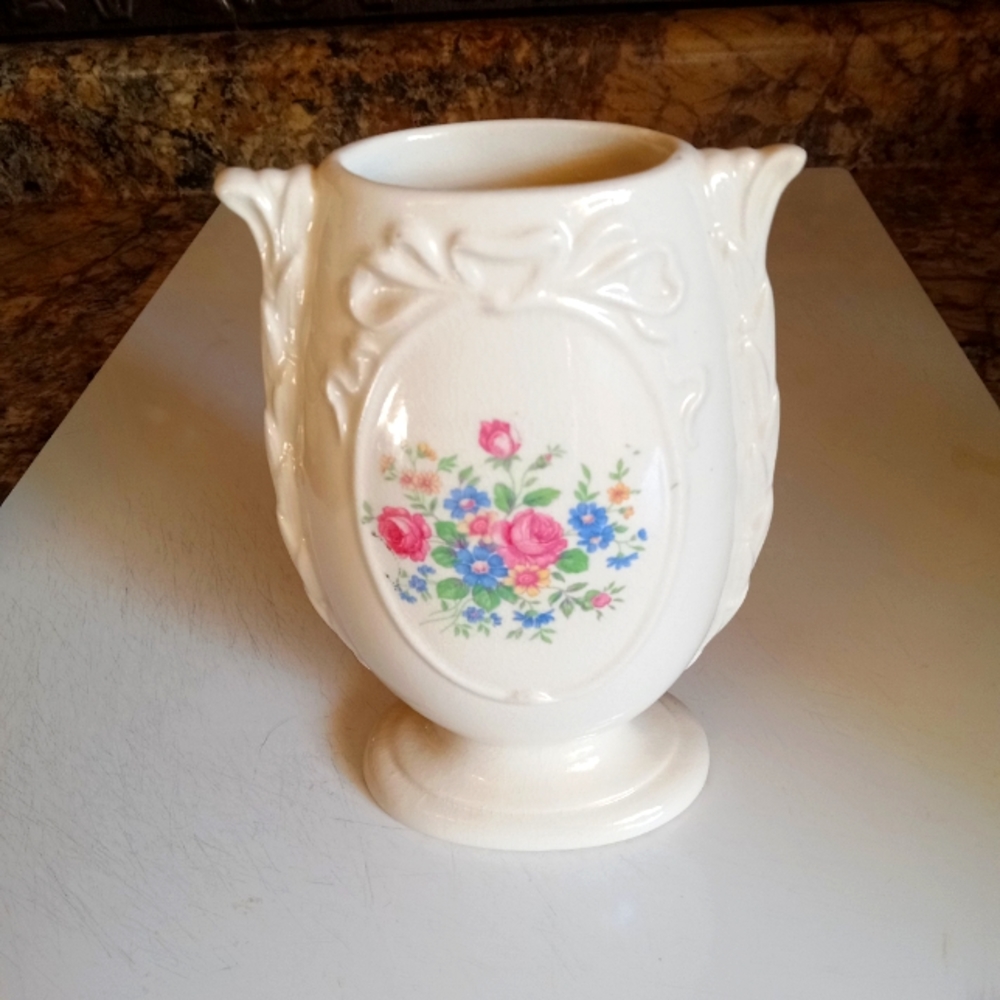 Porcelain 6" Vase Embossed Detail with Flower Design VTG Signed.  Excellent Cond
